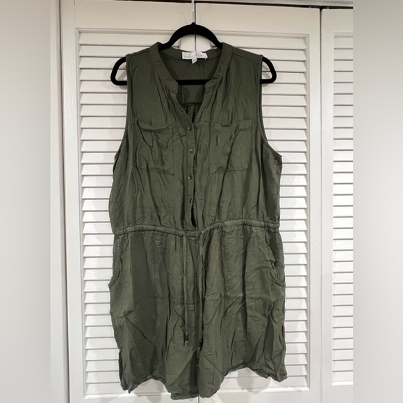 Kelly Renee Olive Green Romper - Picture 1 of 3